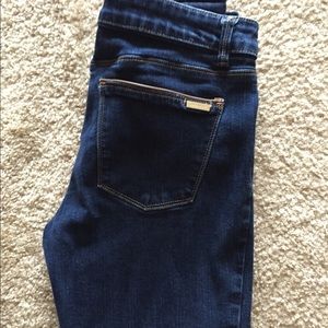 White House black market dark wash skinny jeans